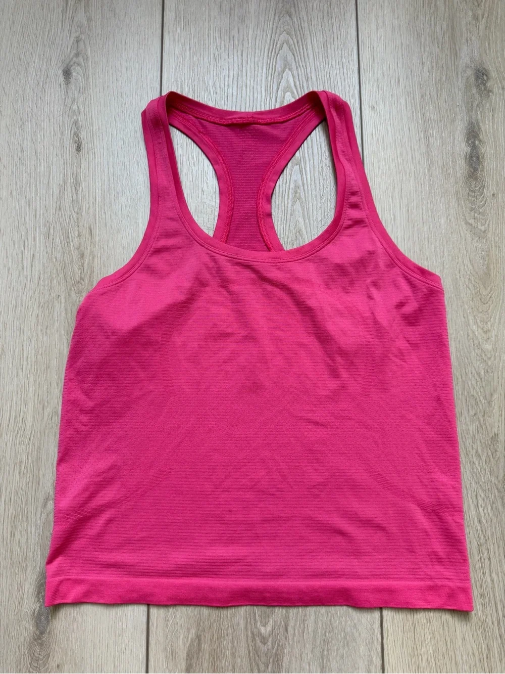 lululemon athletica lululemon swiftly